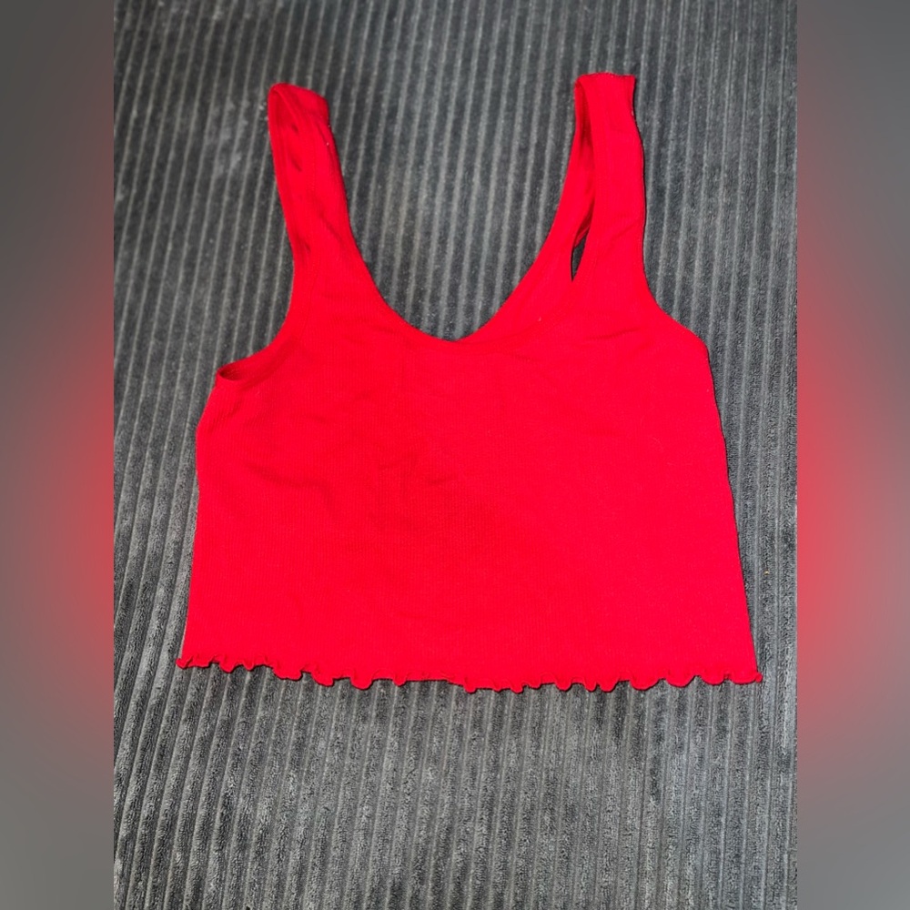 Cropped red tank top Size small